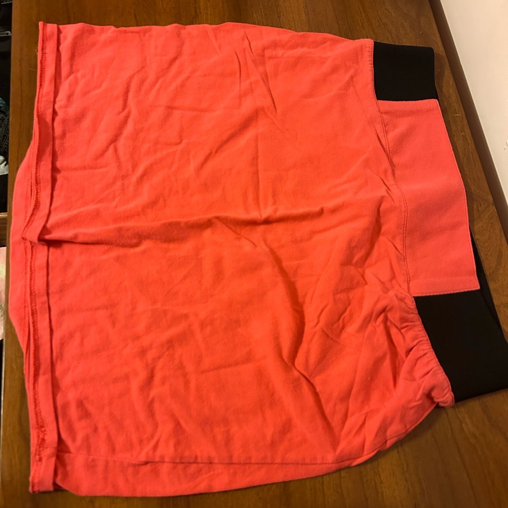 Pink bodycon skirt